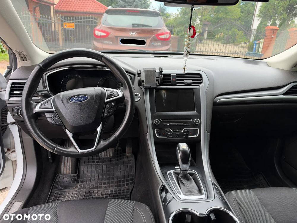 Ford Mondeo - 9