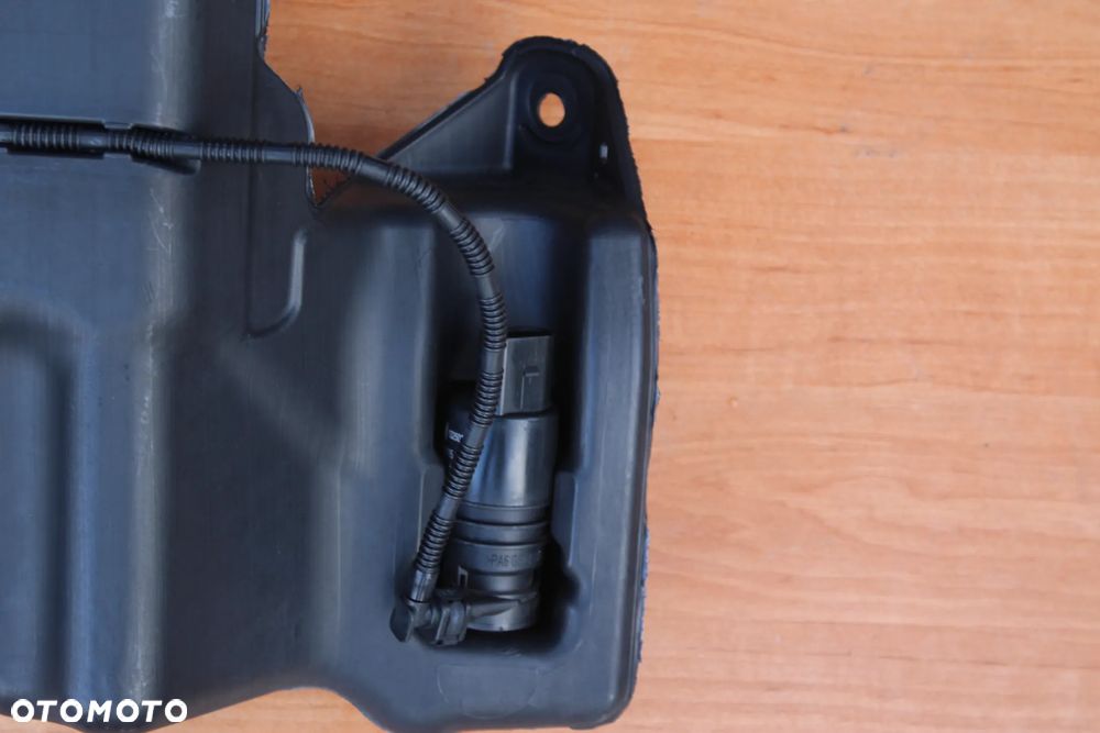 ZBIORNICZEK PŁYNU SPRYSKIWACZY POMPKA CZUJNIK OPEL INSIGNIA B - 5