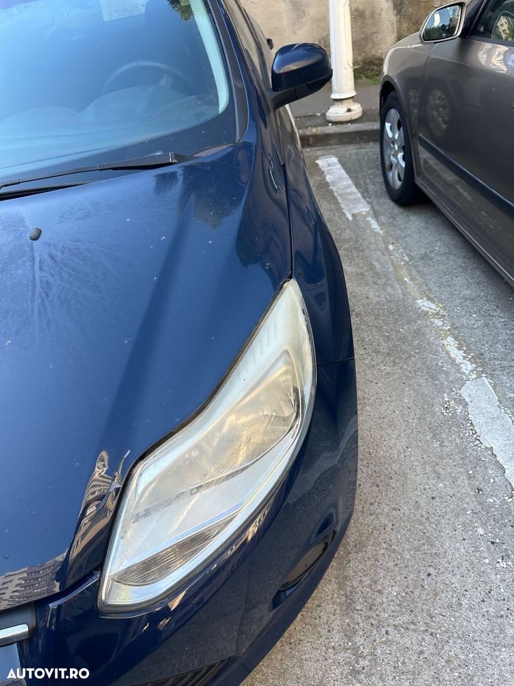 Ford Focus 1.6 TDCi DPF Trend - 4