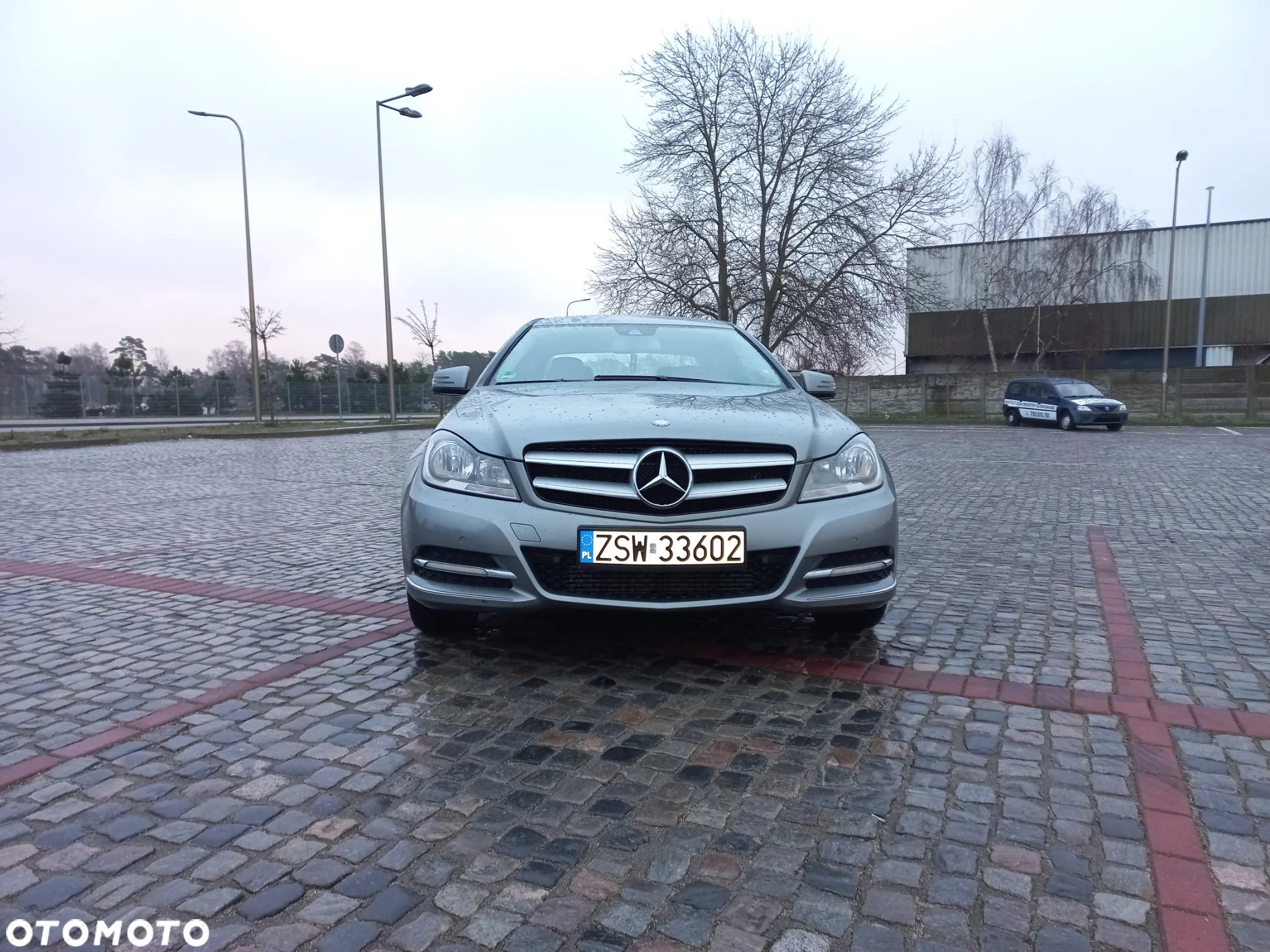 Mercedes-Benz Klasa C 180 Coupe BlueEFFICIENCY - 5