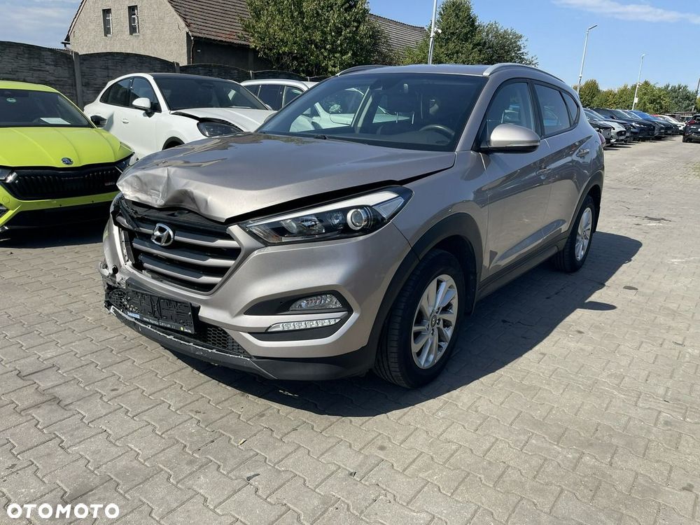 Hyundai Tucson blue 1.7 CRDi 2WD Trend - 2