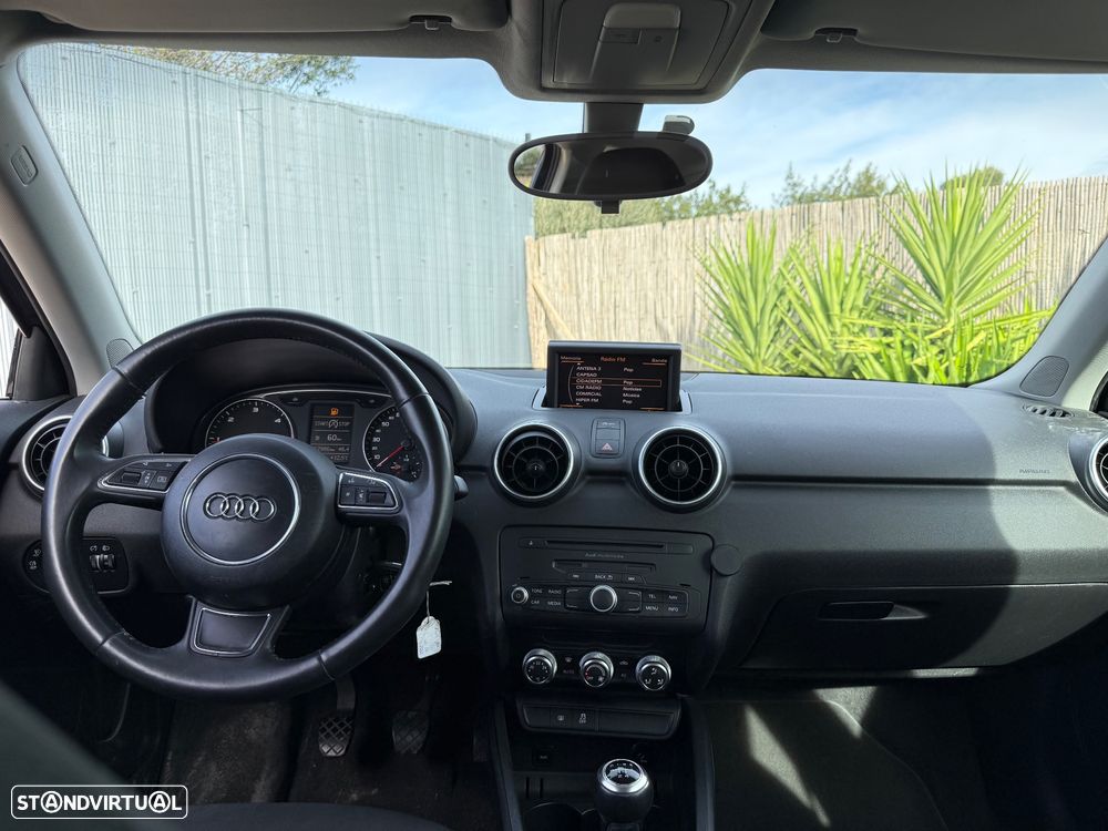 Audi A1 1.6 TDI Sport - 9