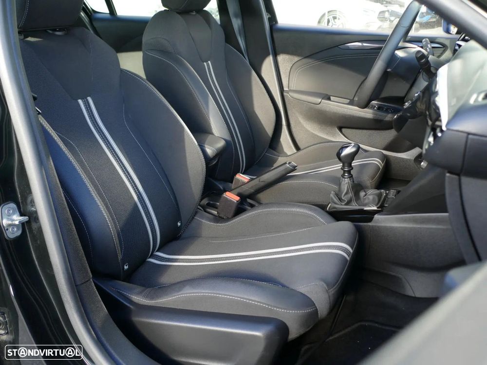 Opel Corsa 1.2 T GS - 28