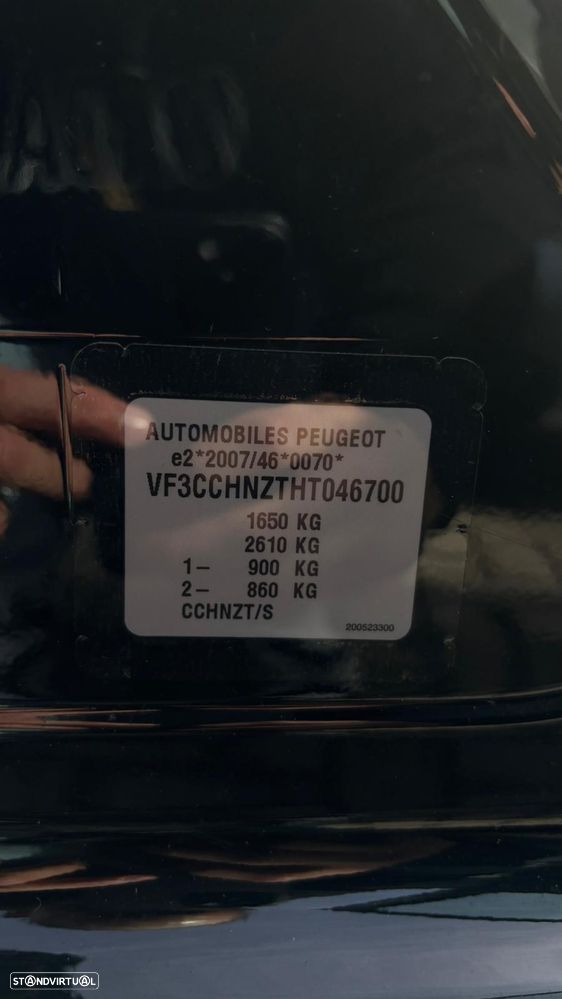 Peugeot 208 1.2 PureTech GT Line EAT6 - 28