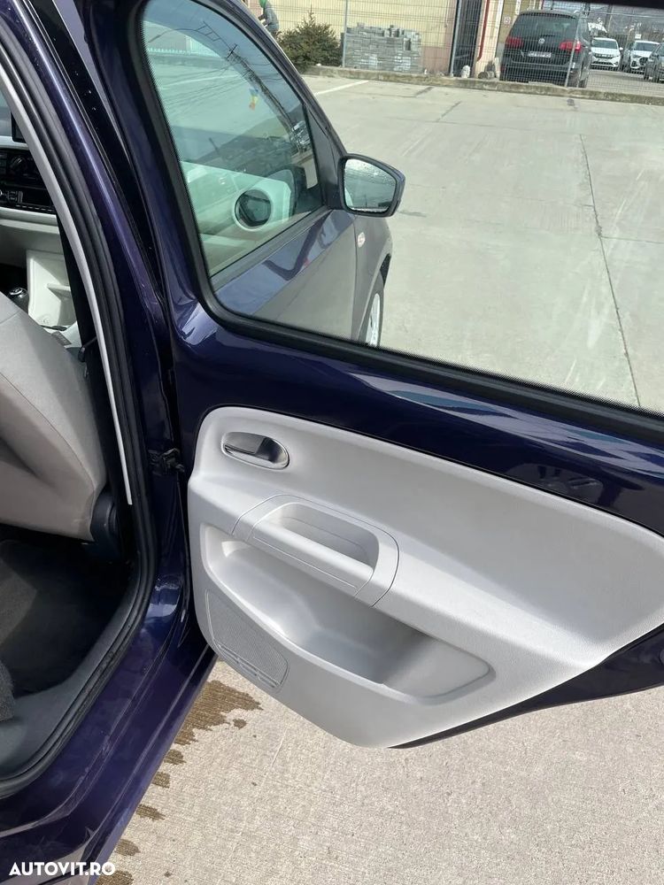 Volkswagen up! (BlueMotion Technology) high - 23