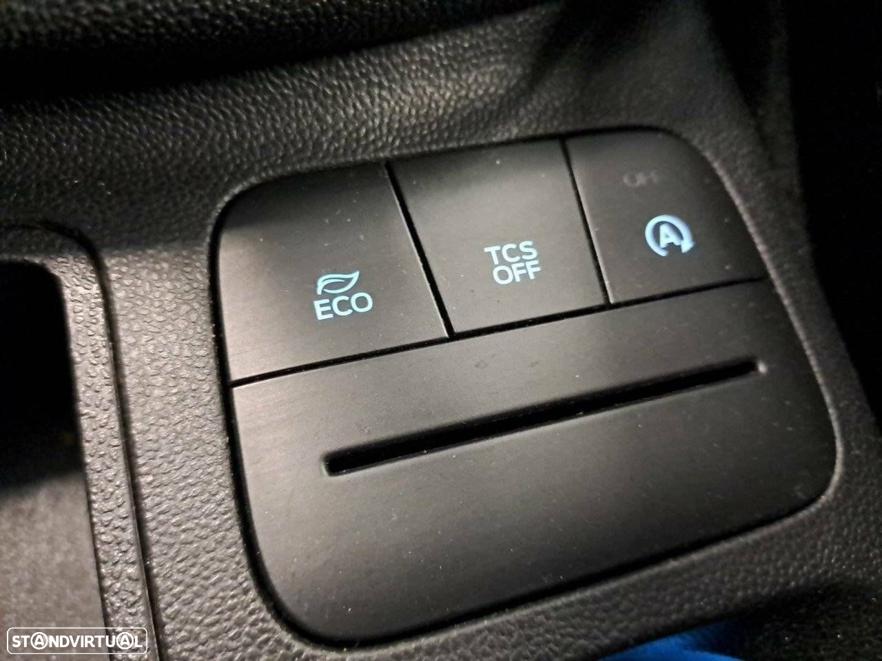 Ford Fiesta 1.0 EcoBoost ST-Line - 25