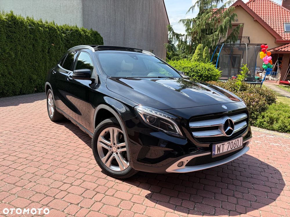 Mercedes-Benz GLA 250 4Matic 7G-DCT Urban - 1