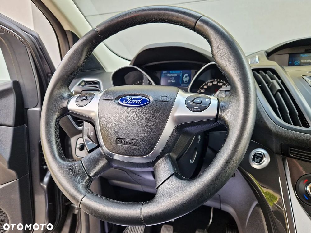 Ford Kuga 2.0 TDCi 2x4 Business Edition - 24