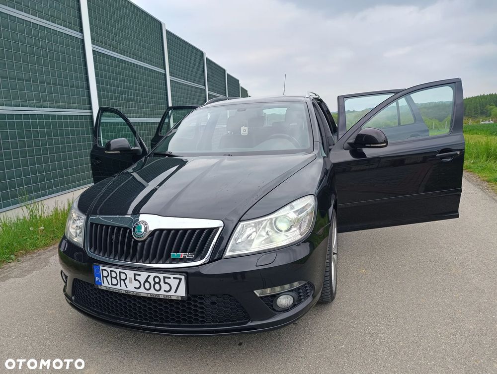 Skoda Octavia 2.0 TDI RS - 22