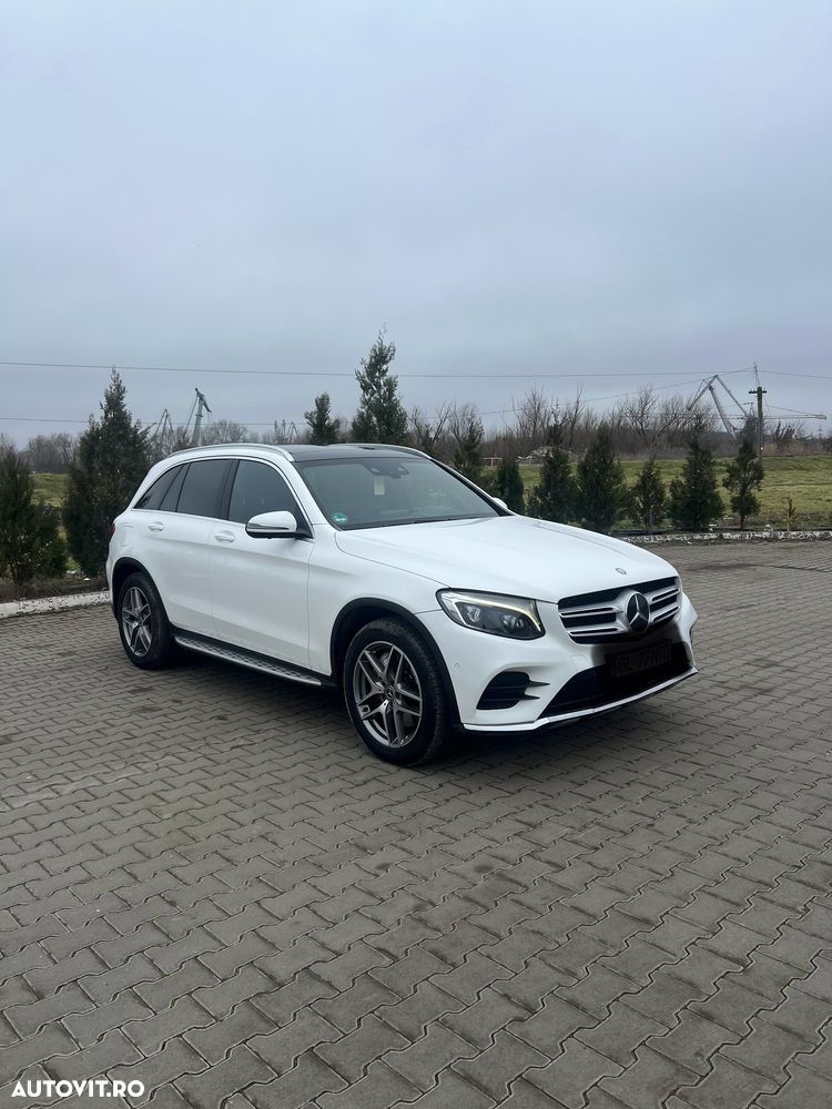 Mercedes-Benz GLC - 3