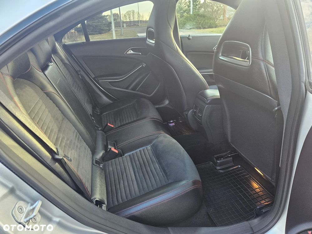 Mercedes-Benz CLA 220 (CDI) d 7G-DCT AMG Line - 34