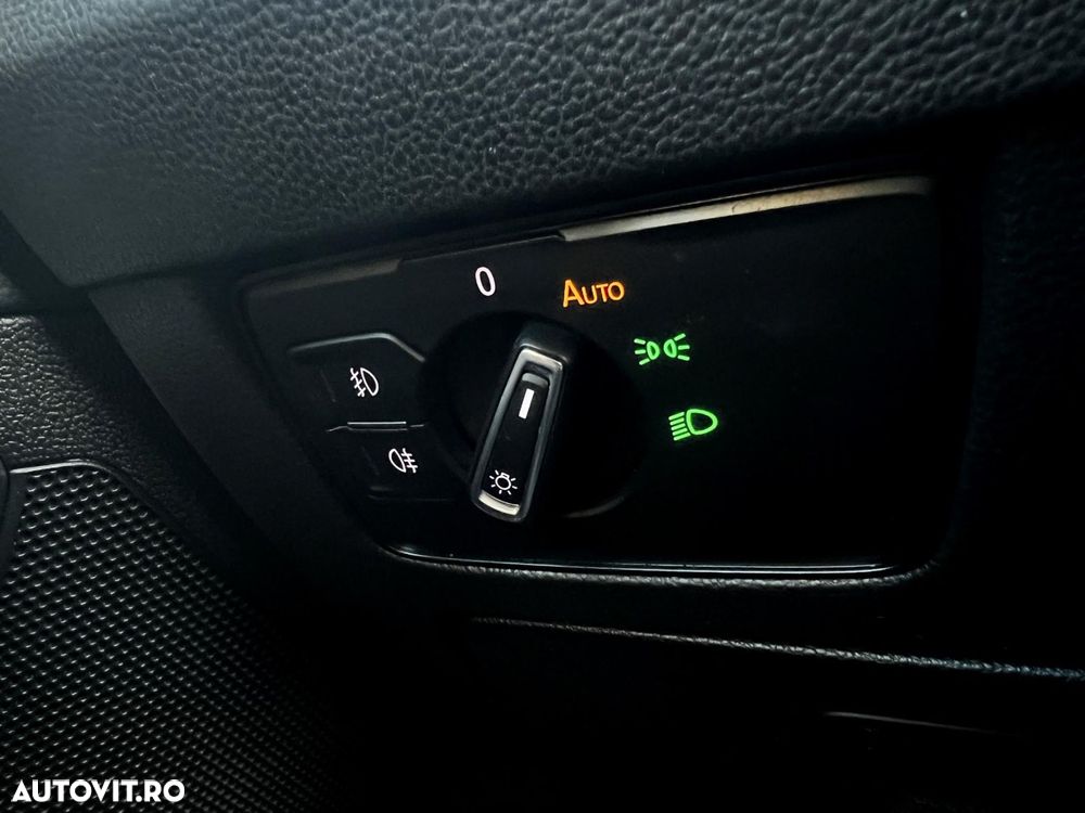 Volkswagen Passat - 14