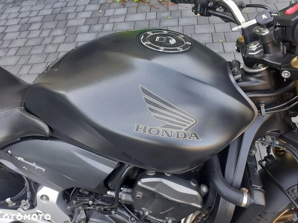 Honda Hornet - 19