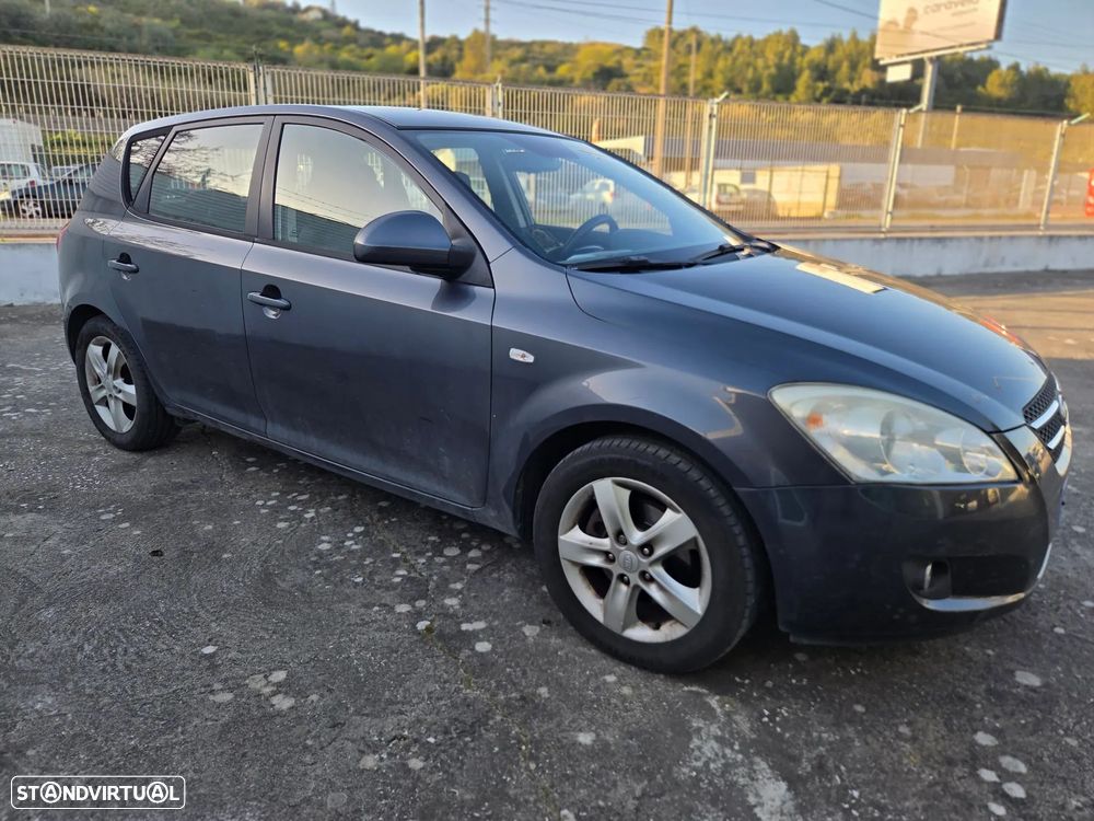 Kia Ceed 1.4 CVVT LX ISG - 3