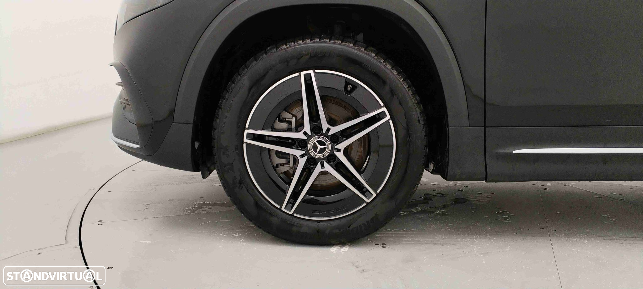 Mercedes-Benz EQB 250 AMG Line - 16