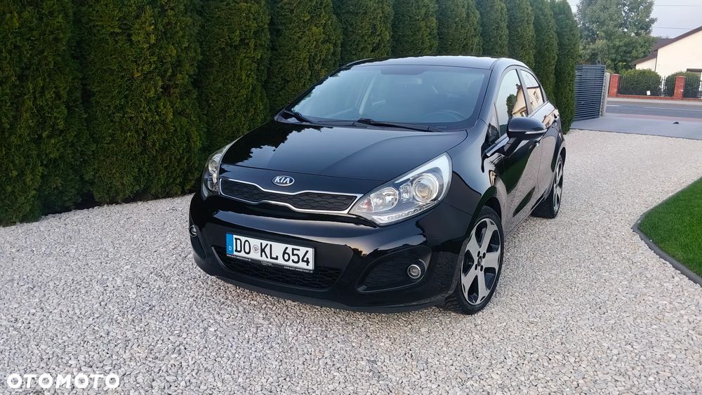 Kia Rio - 28