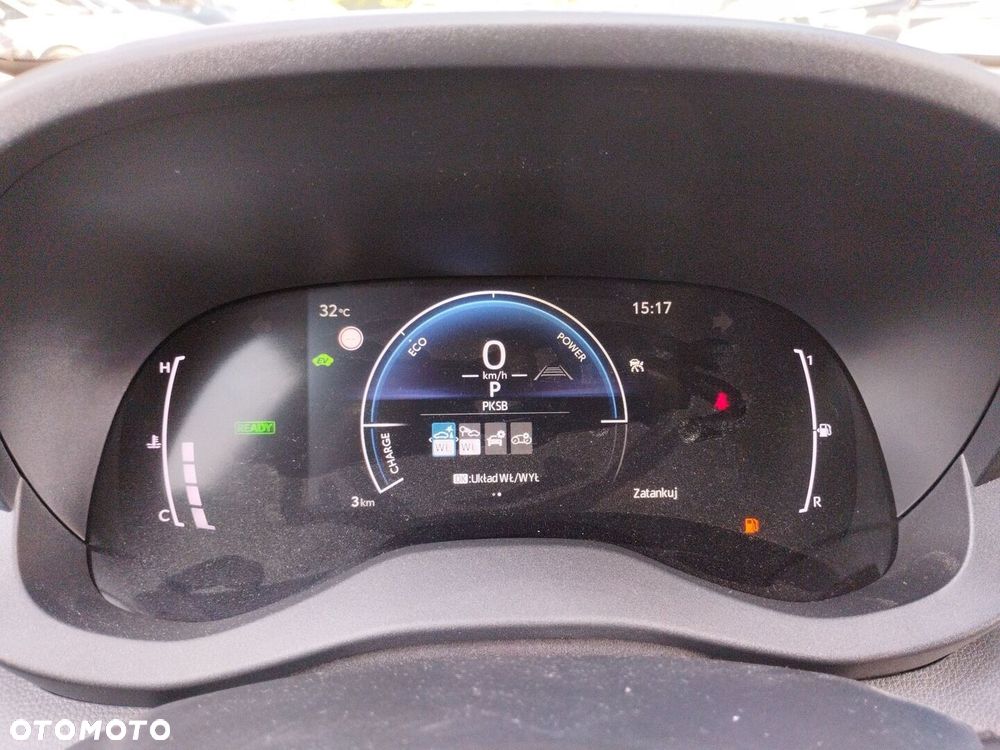 Toyota Yaris Hybrid 1.5 Style - 17
