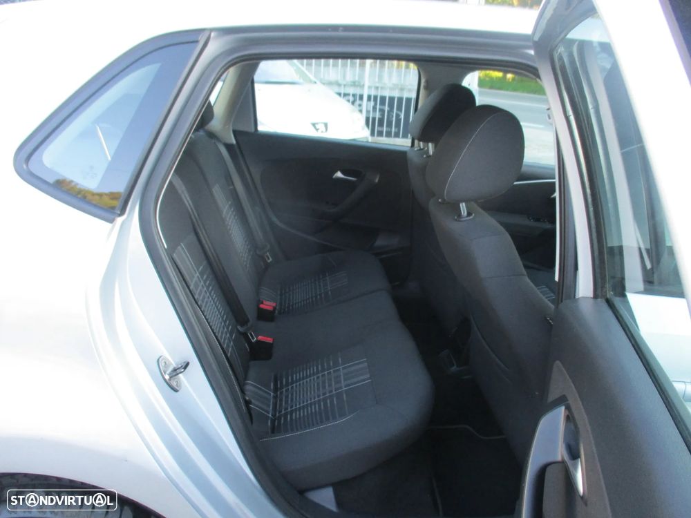 VW Polo 1.2 TSi Lounge - 23