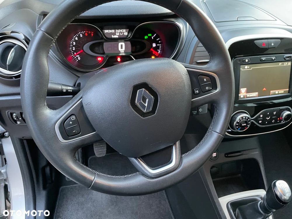 Renault Captur - 19