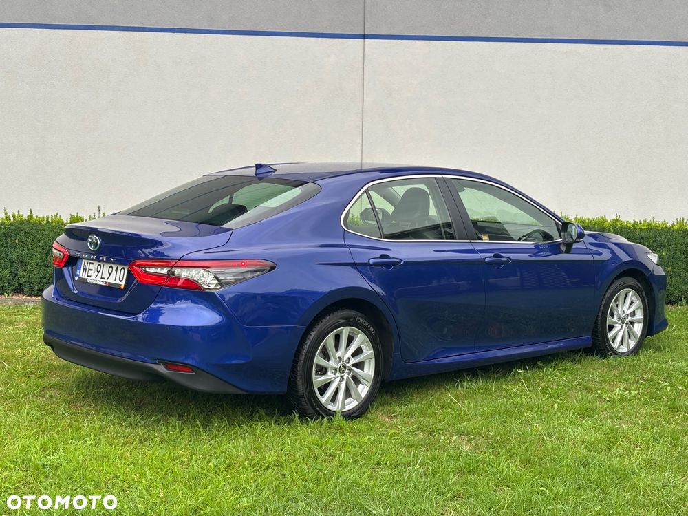 Toyota Camry 2.5 Hybrid Executive CVT - 7