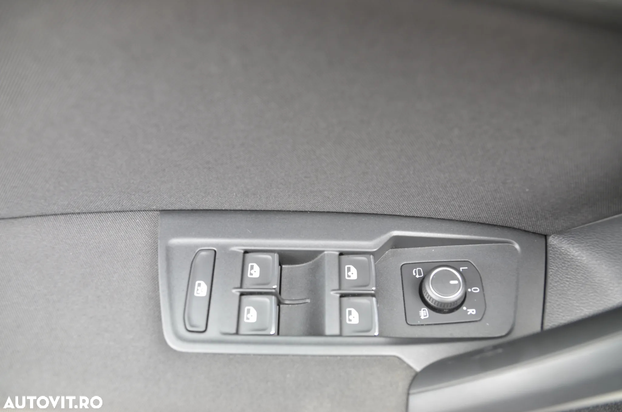 Volkswagen Tiguan 2.0 TDI DSG Life - 35