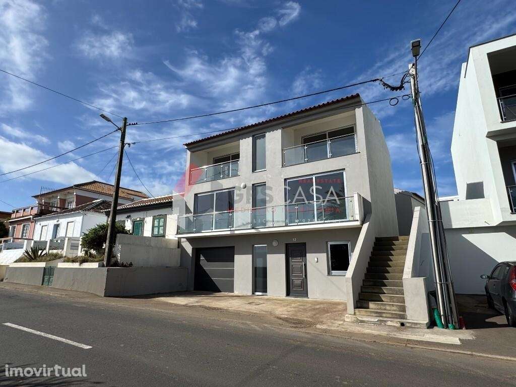 Moradia T3+1 com vista mar – Santa Cruz - Grande imagem: 4/50