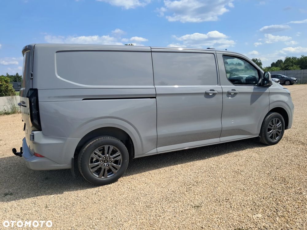 Ford Custom VAN - 3