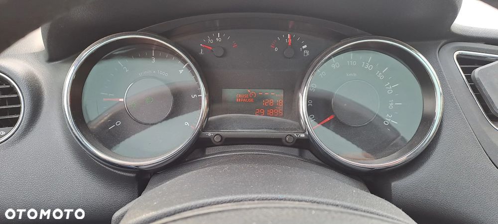 Peugeot 5008 HDI FAP 110 Platinum - 6