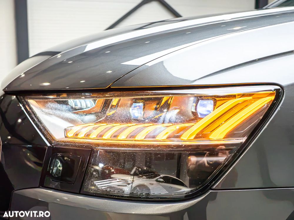 Audi Q8 3.0 50 TDI quattro Tiptronic MHEV - 36