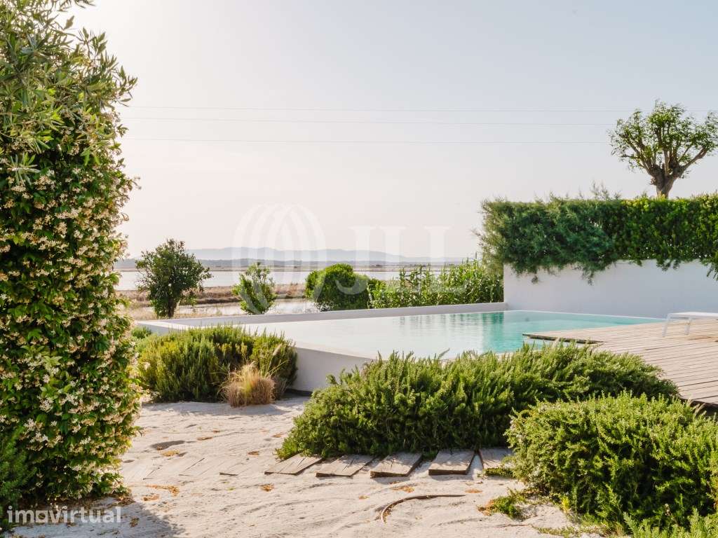 Moradia T3 com piscina, na aldeia do Possanco, Comporta. - Grande imagem: 2/60