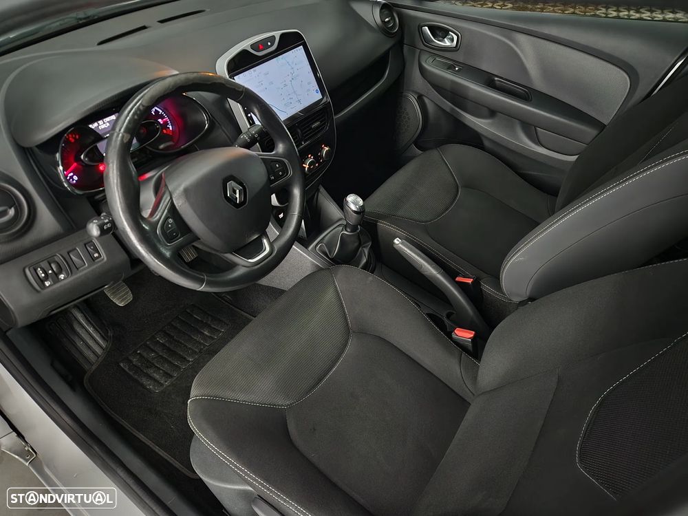 Renault Clio 1.5 dCi Limited - 6