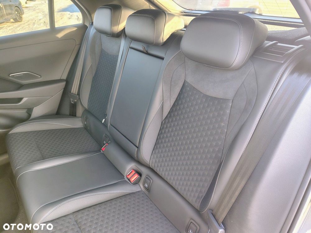 Volkswagen T-Roc - 25