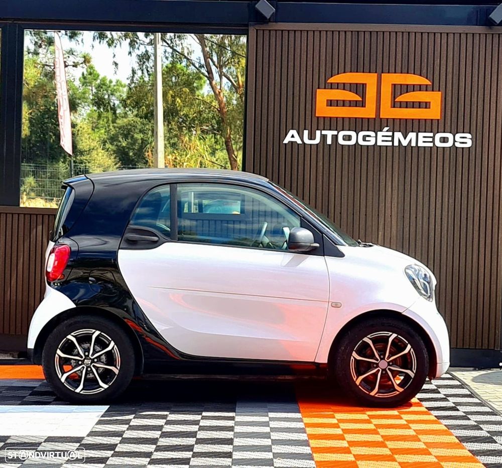 Smart ForTwo Coupé 1.0 Passion 71 - 2