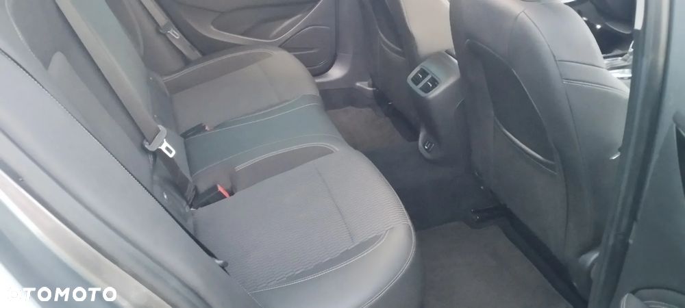 Opel Insignia 1.6 Automatik Dynamic - 23