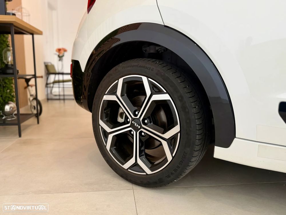 Kia Niro 1.6 GDi HEV Tech - 18