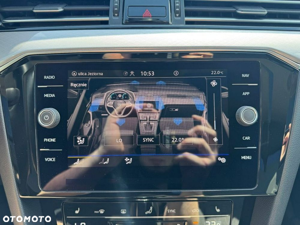 Volkswagen Passat - 27