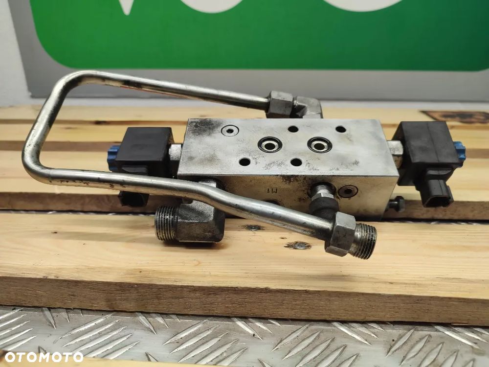 Blok hydrauliczny CAT 407 C - 5