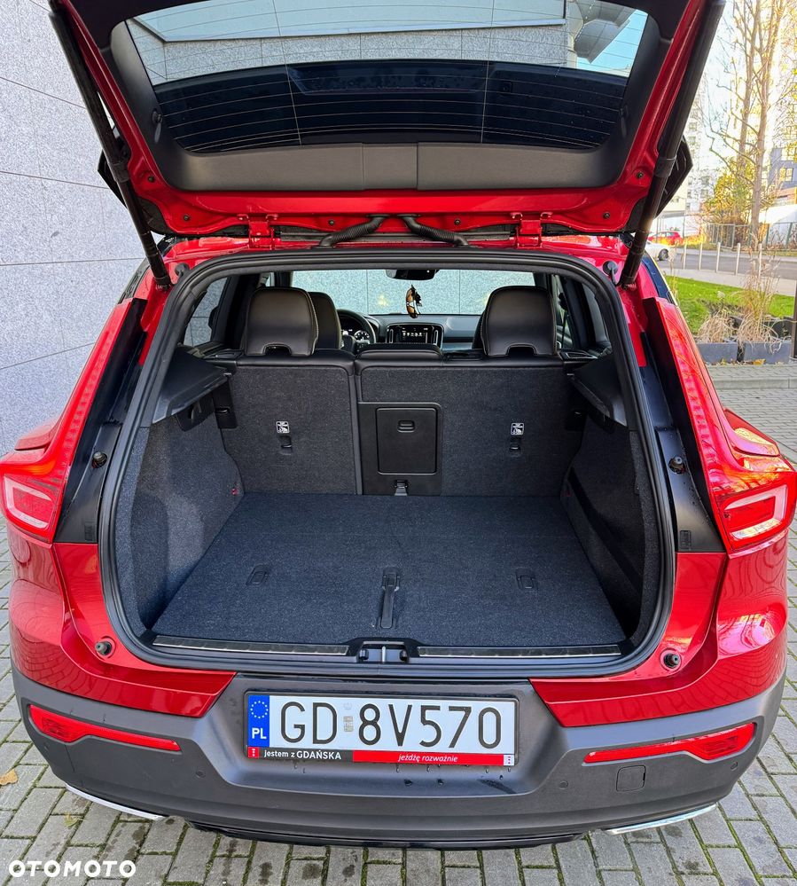 Volvo XC 40 T5 AWD R-Design - 9