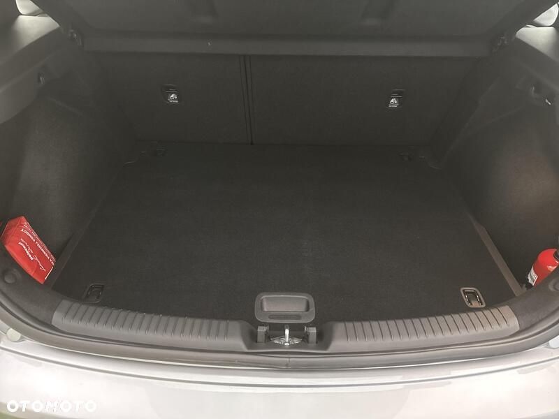 Hyundai i30 1.5 DPI Modern - 22