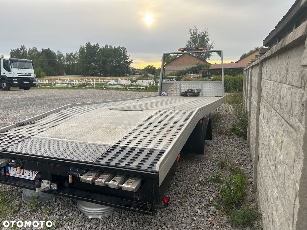 Autolaweta Najazd Zabudowa Pomoc Drogowa - 4