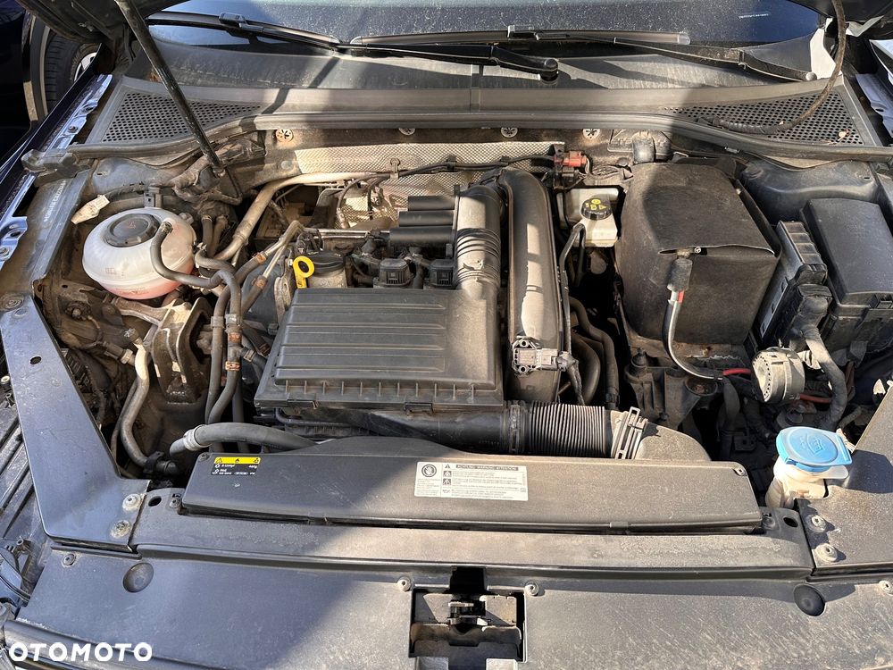 Volkswagen Passat 1.4 TSI BMT ACT Comfortline - 12
