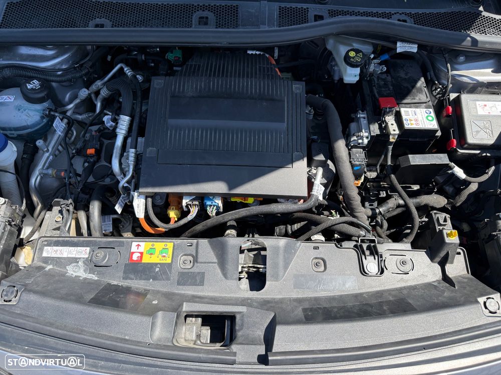 Peugeot e-2008 - 2