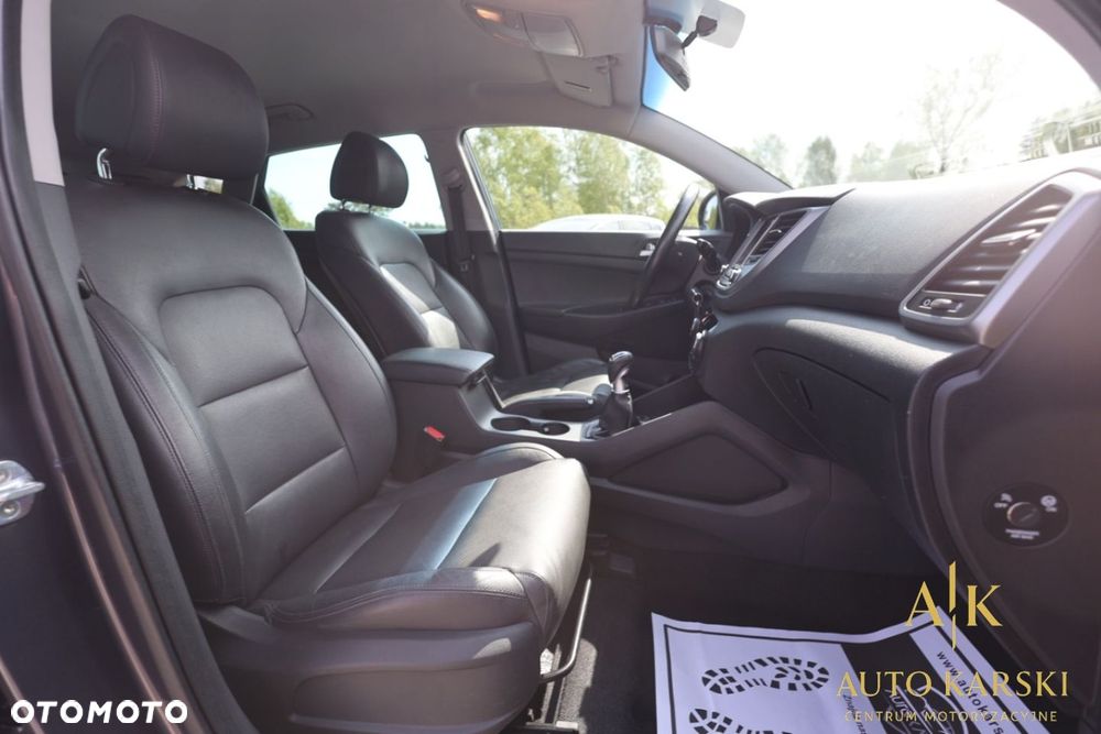 Hyundai Tucson - 38