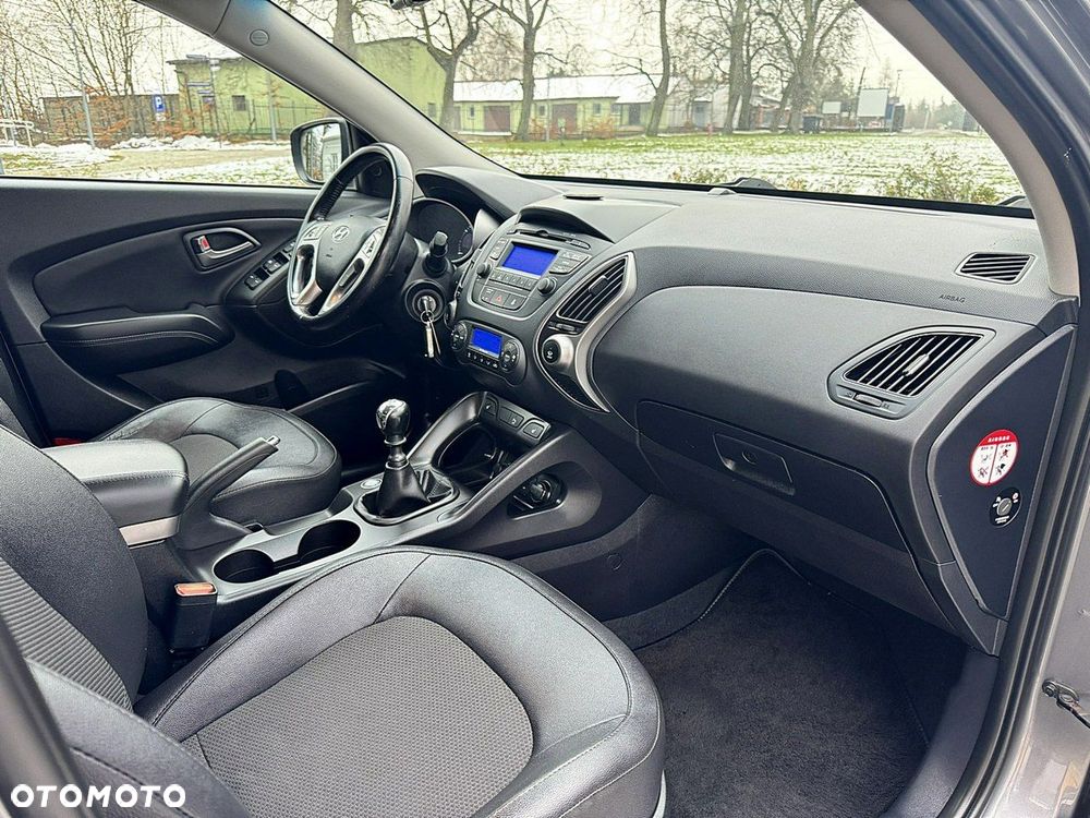 Hyundai ix35 - 11