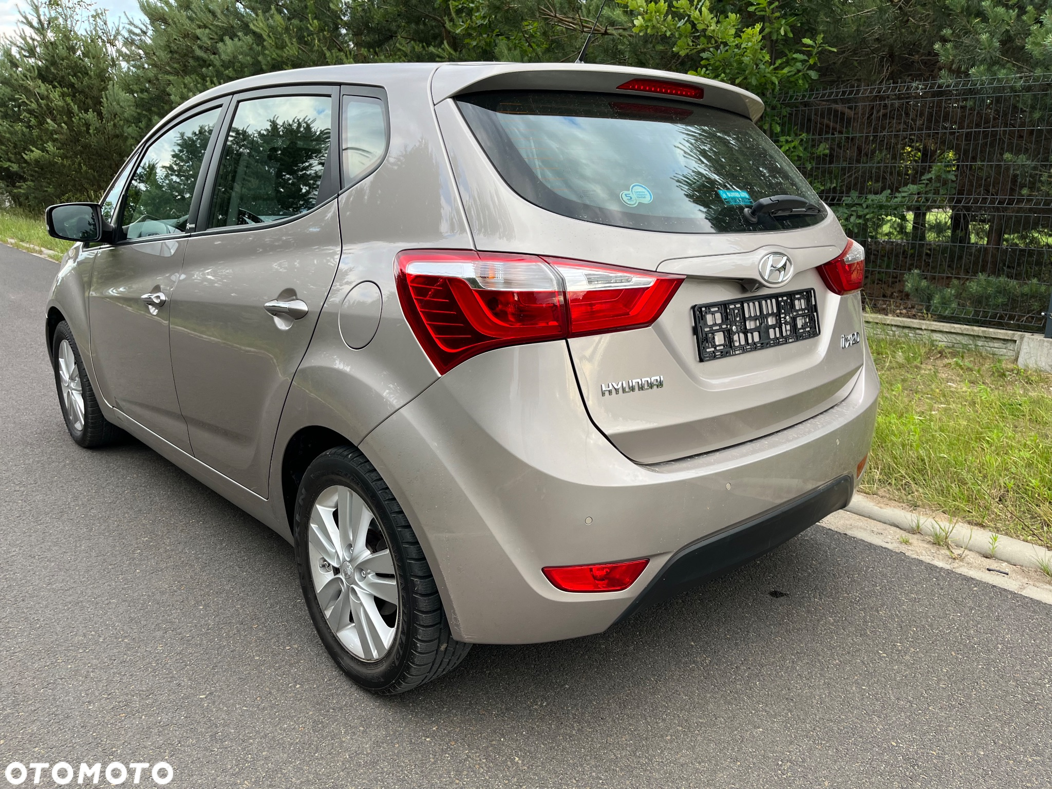 Hyundai ix20 1.4 Premium - 11