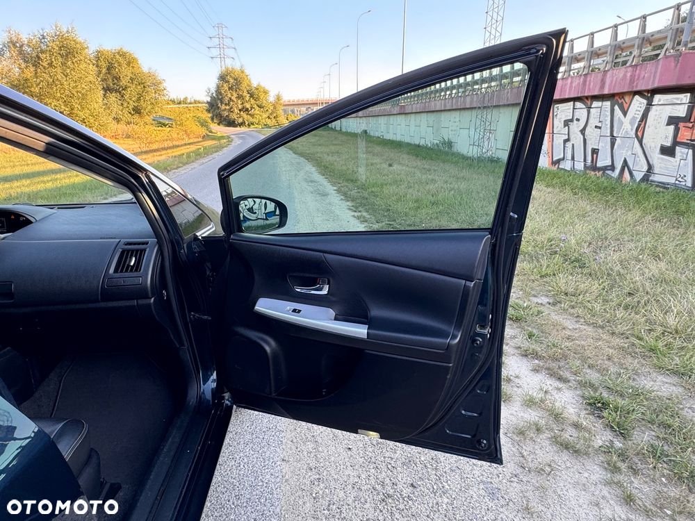 Toyota Prius+ 1.8 HSD Premium - 15