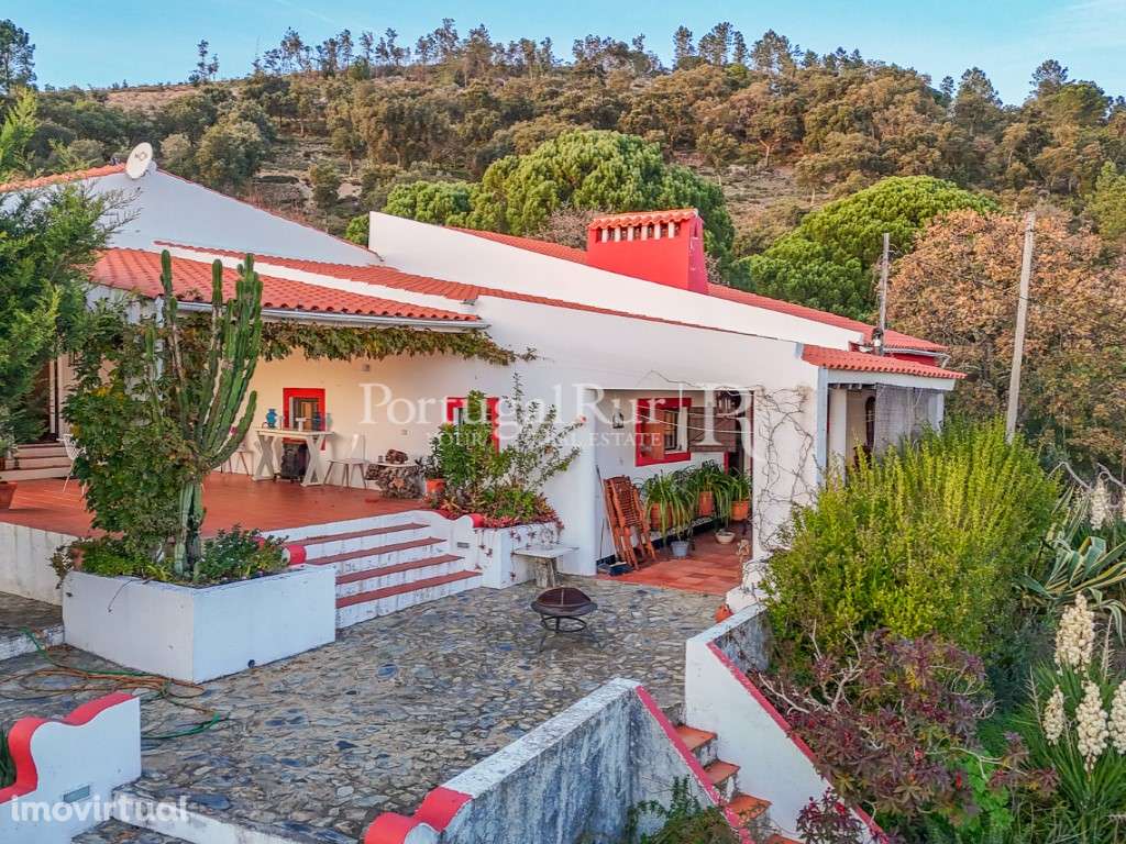 Quinta com Moradia T4 em Portalegre - Grande imagem: 2/34