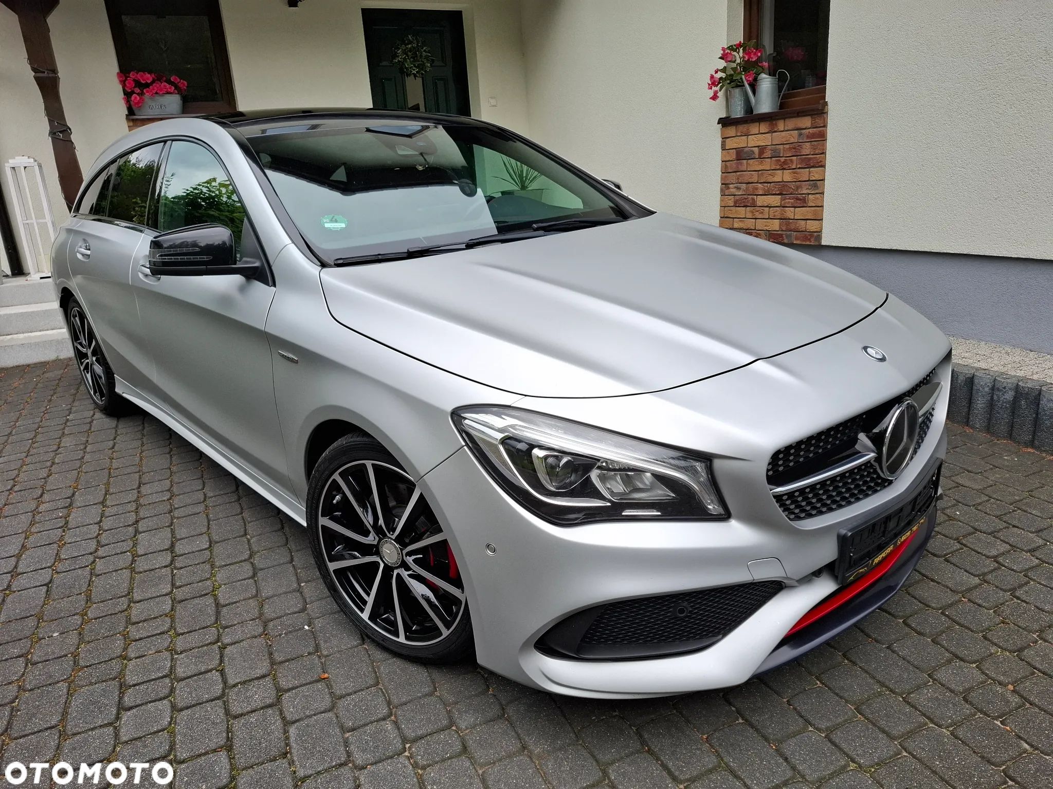 Mercedes-Benz CLA Shooting Brake 250 4Matic 7G-DCT Sport - 1