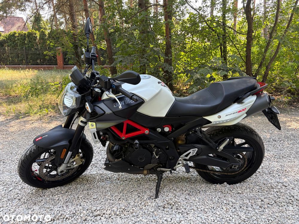 Aprilia Shiver - 1