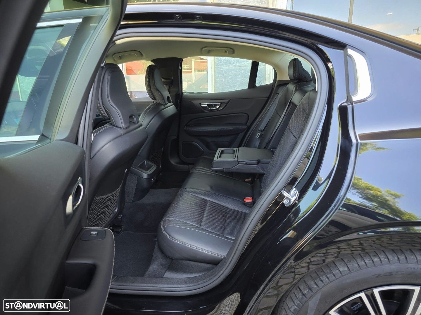 Volvo S60 2.0 T4 Inscription - 22